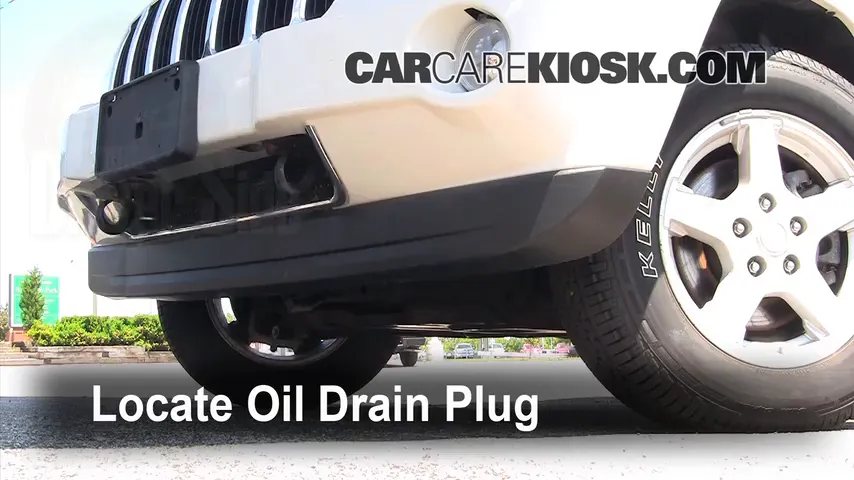 2005 Jeep Grand Cherokee Limited 5.7L V8 Oil Change Oil and Oil Filter